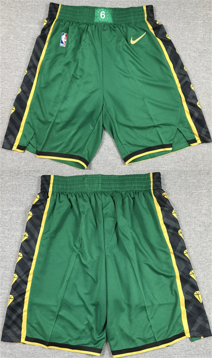 Men's Boston Celtics Green Shorts (Run Small)